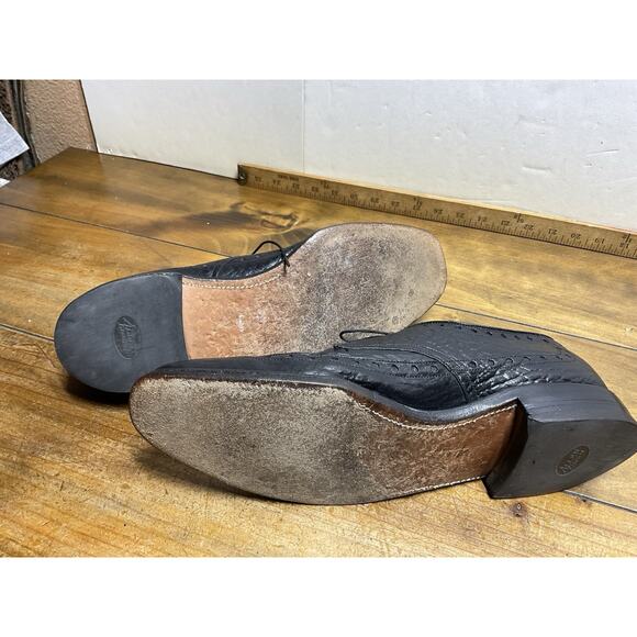 Allen Edmonds Black Nassau Ostendo Sharkskin Wingtip Derby Size 12B - Picture 9 of 10